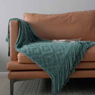 Knitted Bed Runner - Homura Collections