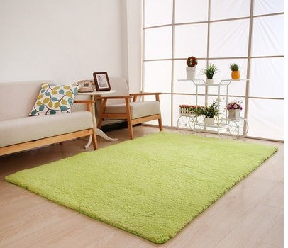 White Fluffy Area Rug