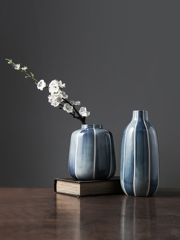 Modern Table Vase - Homura Collections