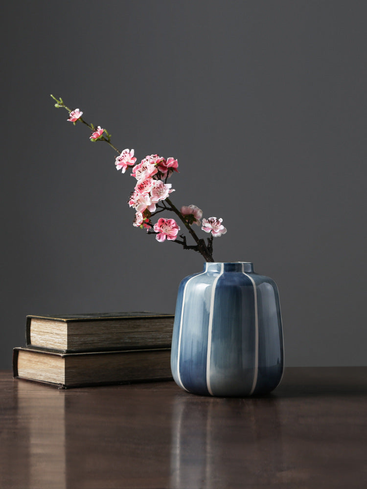Modern Table Vase - Homura Collections